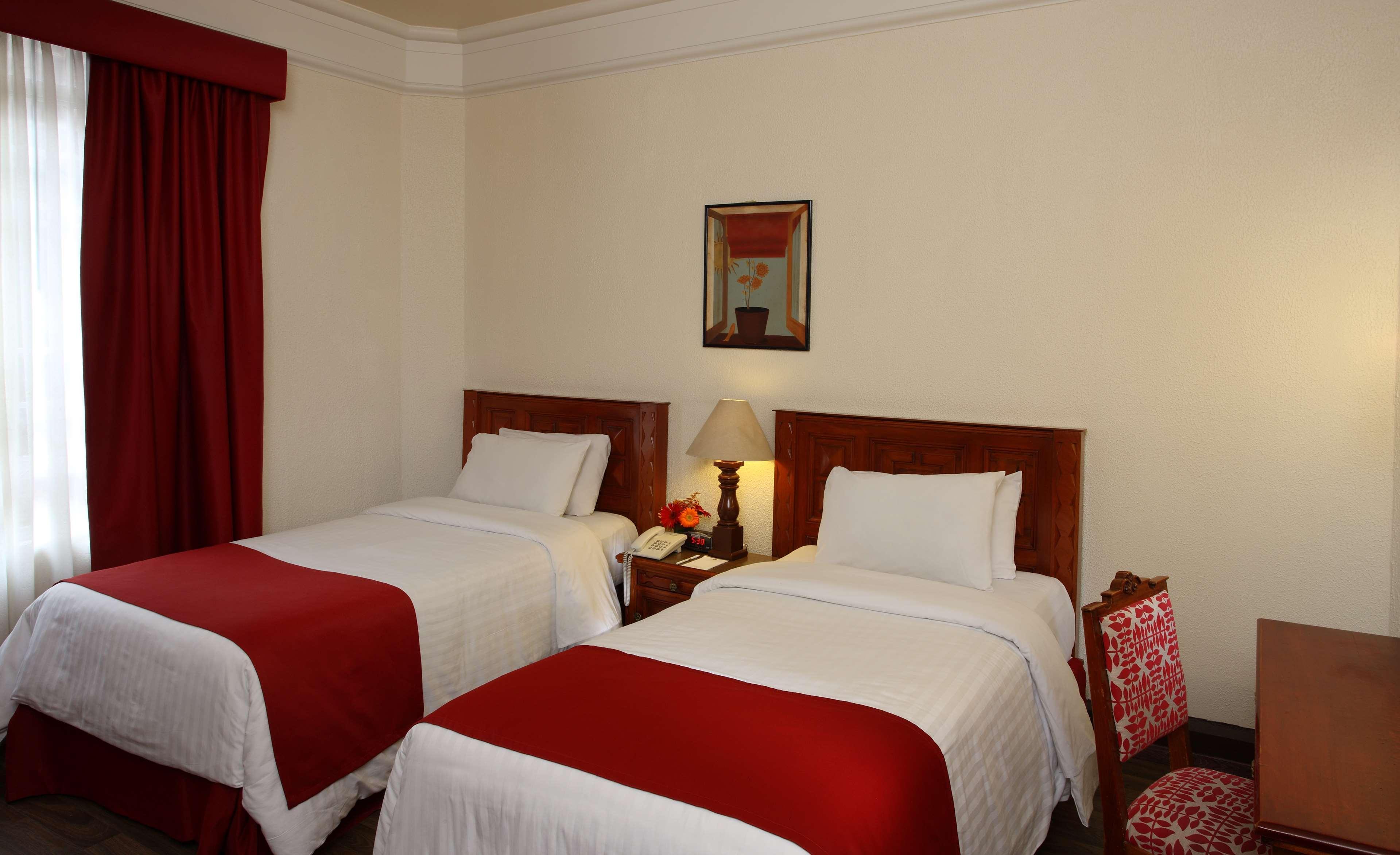 เบสต์ เวสเทิร์น โฮเต็ล มาเจสติก Hotel เม็กซิโกซิตี้ ภายนอก รูปภาพ